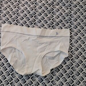 Barely there Sarah Lee Sample NWOT style DB4393 Medium